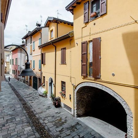 La Casa Sulle Mura Montecchio Emilia Ngoại thất bức ảnh
